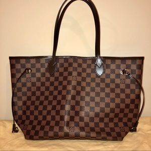 Louis Vuitton Neverfull MM Tote